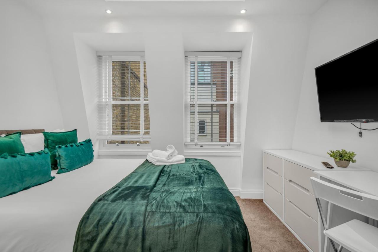 Mysquare Vibrant And Sleek 2 Bed In Artillery Lane Londra