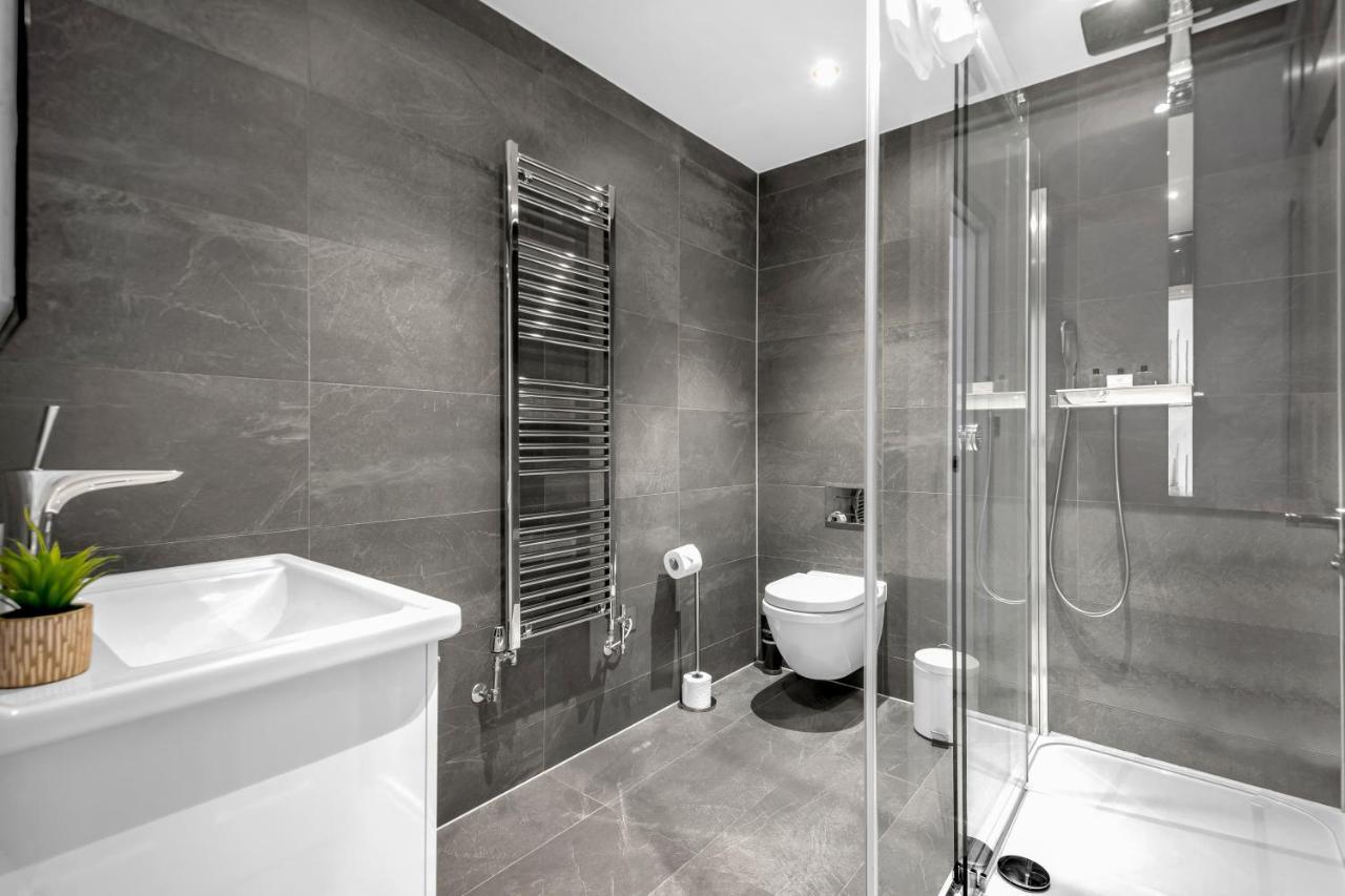 Mysquare Vibrant And Sleek 2 Bed In Artillery Lane Apartament *